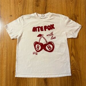 White fox  Red Graphic Tee size XL